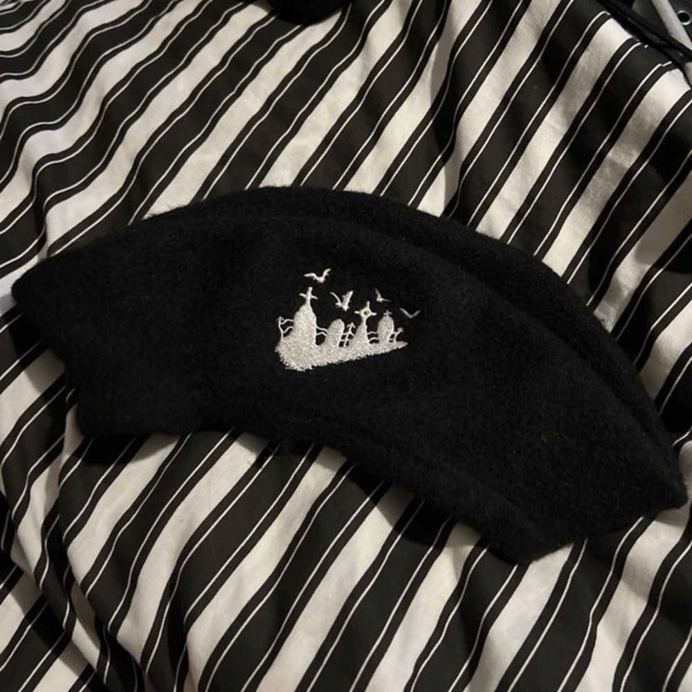 Hell bunny beret hat winter goth